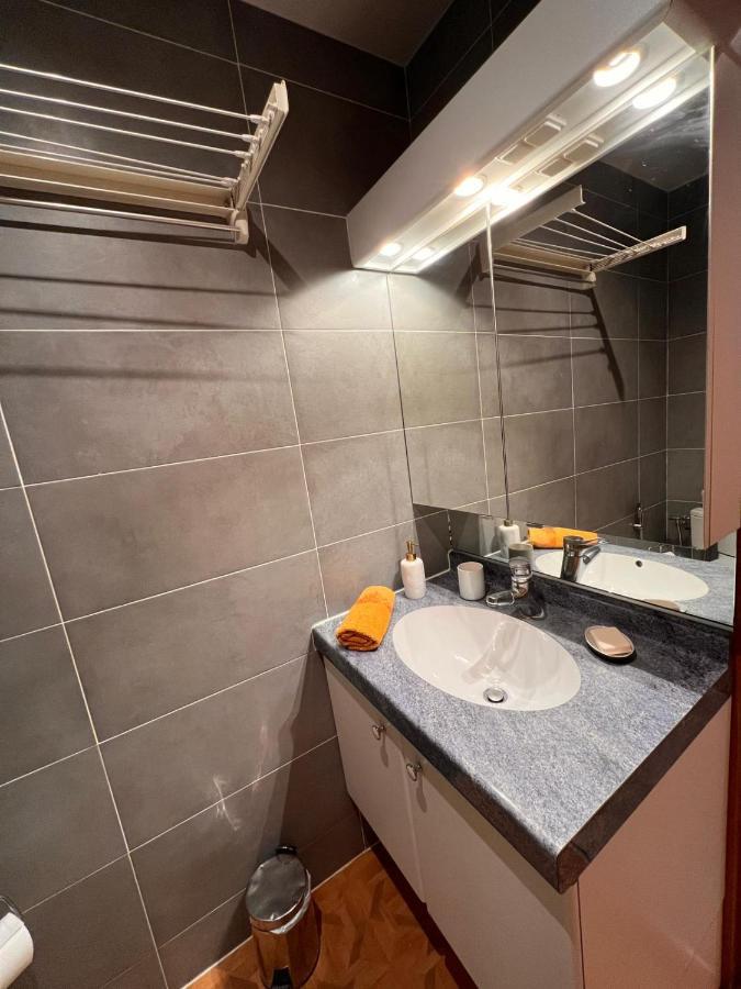 Luxury Apartment Champs-Elysees - Hala Paris Exterior photo